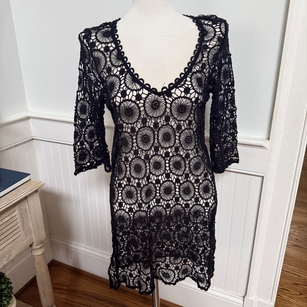 NWT Mud Pie Black Cotton Crochet Lace Mini Dress Swim Cover Up V-Neck Small